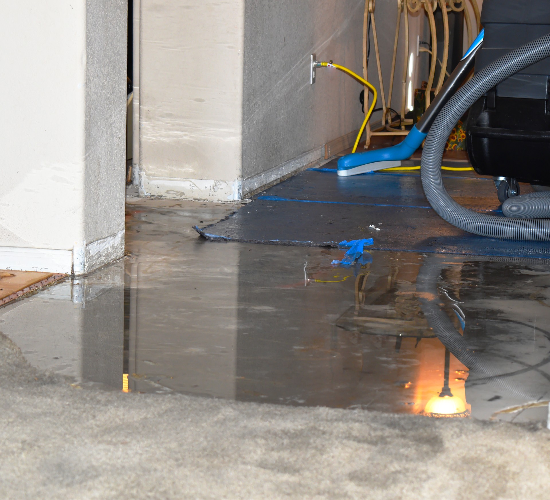 Water Removal from a Flooded Room in Home